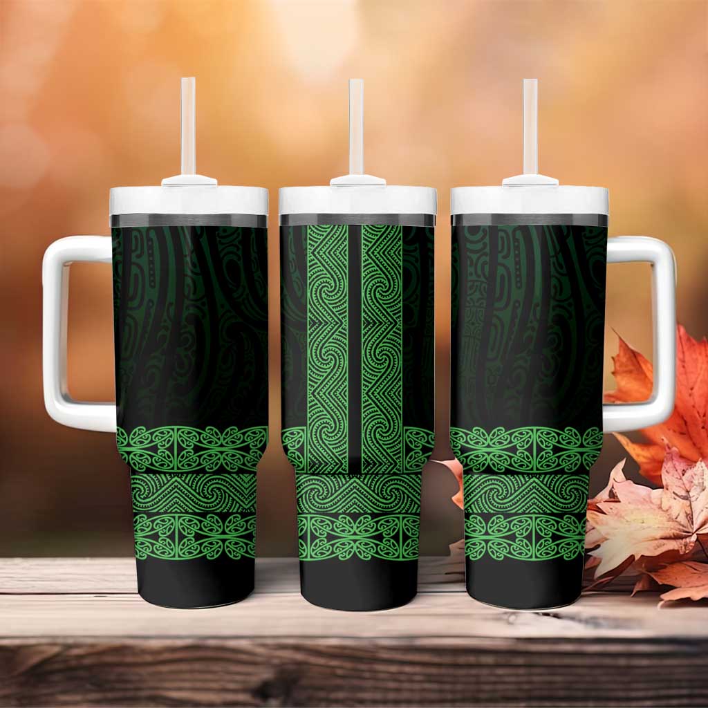 New Zealand Maori Kowhaiwhai Tumbler With Handle Kakariki Maui and Mangopare