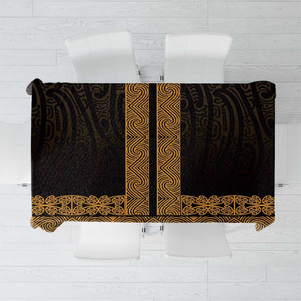 New Zealand Maori Kowhaiwhai Tablecloth Karaka Maui and Mangopare