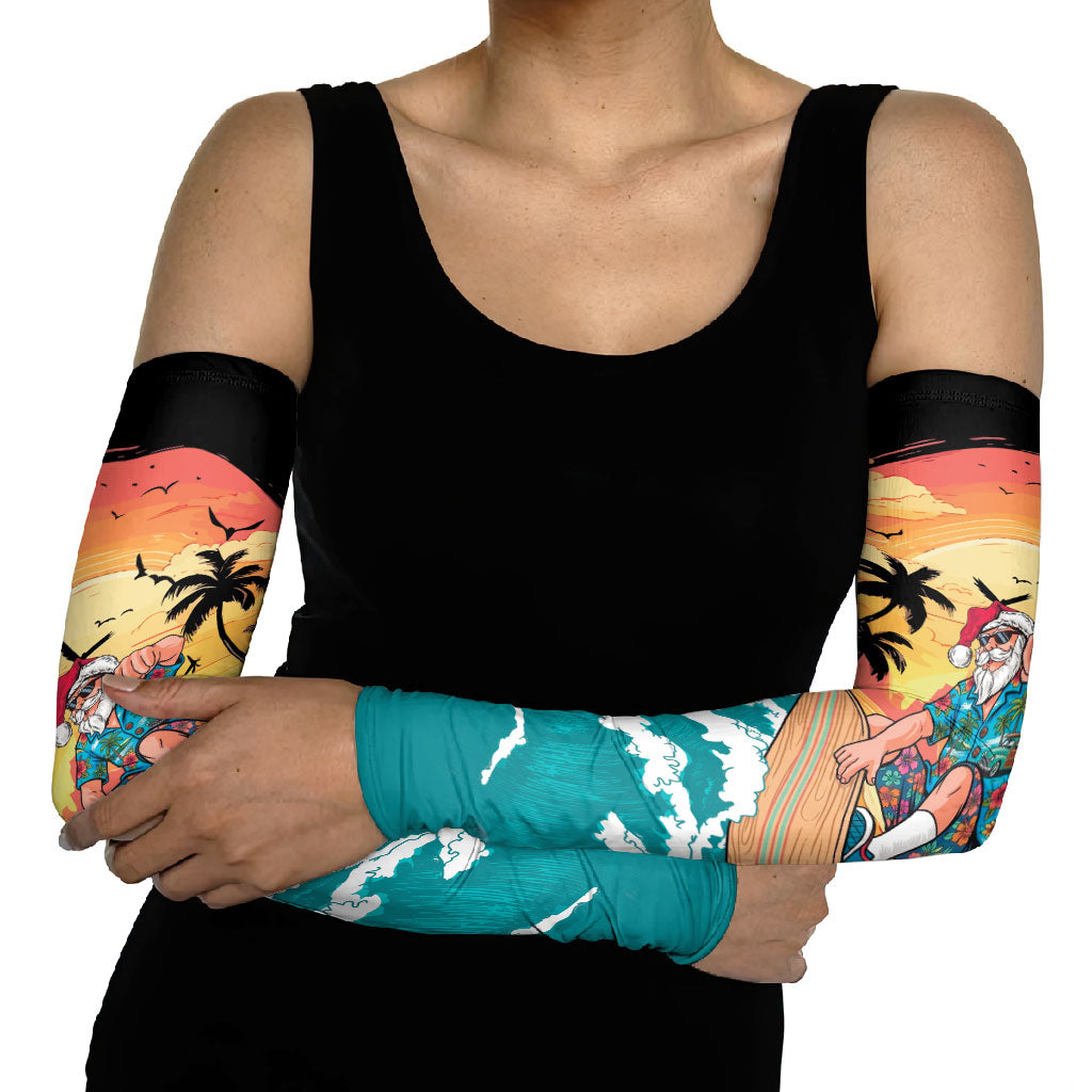 Vintage Santa Claus Surfing Summer Arm Sleeves Mele Kalikimaka i Iulai!