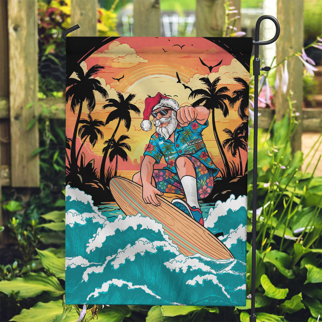Vintage Santa Claus Surfing Summer Garden Flag Mele Kalikimaka i Iulai!