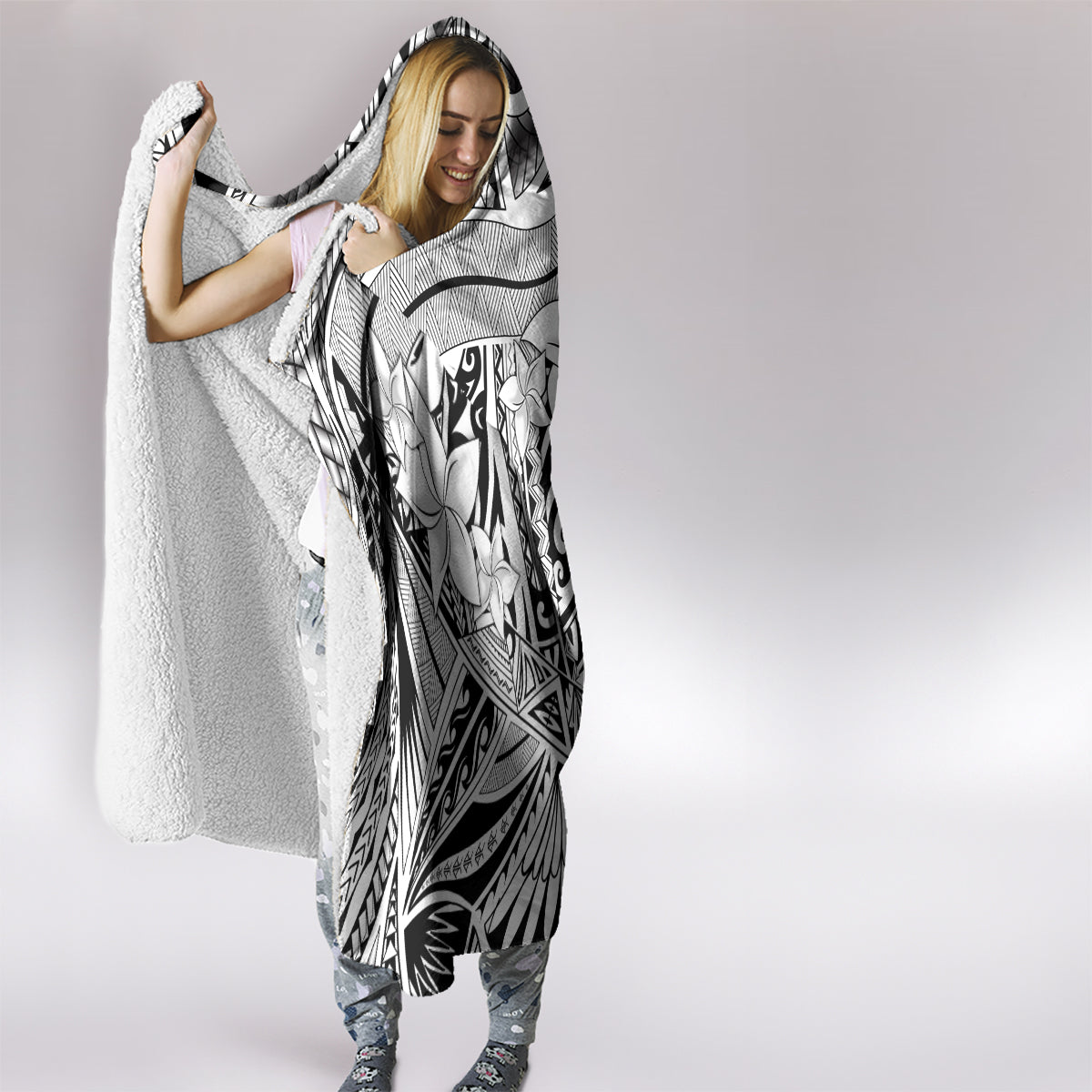 Polynesia Hooded Blanket Tribal Polynesian Spirit With White Pacific Flowers LT9 - Polynesian Pride