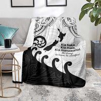 Kia Haka Maori language Blanket Te Reo Maori Inspired Art