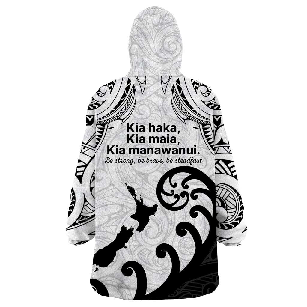 Kia Haka Maori language Wearable Blanket Hoodie Te Reo Maori Inspired Art
