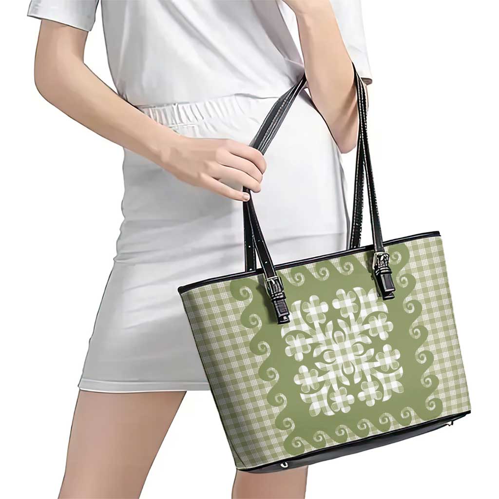 Green Ulu Palaka Quilt Pattern Leather Tote Bag Hawaii Culture Breadfruit - Polynesian Pride