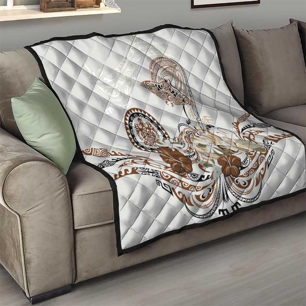 Polynesian Manta Ray Quilt Beige Floral Turtle Tattoo - Polynesian Pride
