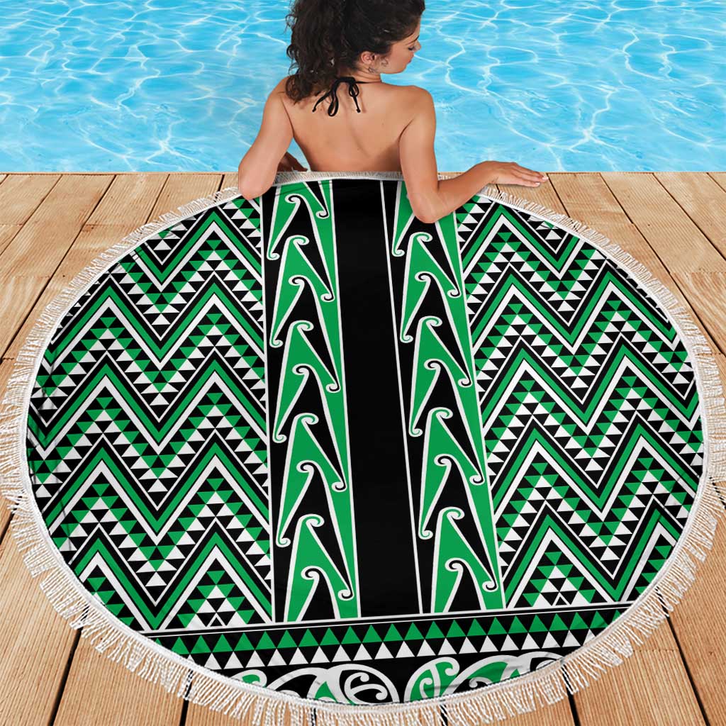 New Zealand Maori Niho Taniwha Beach Blanket Kakariki Mangopare and Puhoro Pattern