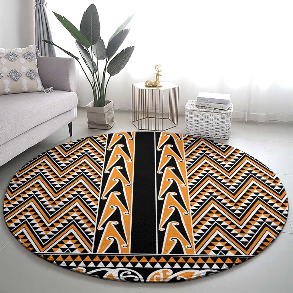 New Zealand Maori Niho Taniwha Round Carpet Karaka Mangopare and Puhoro Pattern