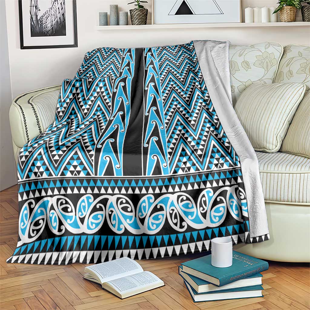 New Zealand Maori Niho Taniwha Blanket Kikorangi Mangopare and Puhoro Pattern