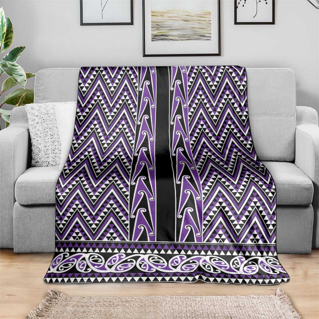 New Zealand Maori Niho Taniwha Blanket Waiporopo Mangopare and Puhoro Pattern