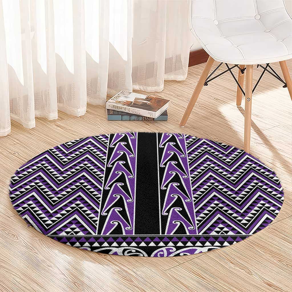 New Zealand Maori Niho Taniwha Round Carpet Waiporopo Mangopare and Puhoro Pattern