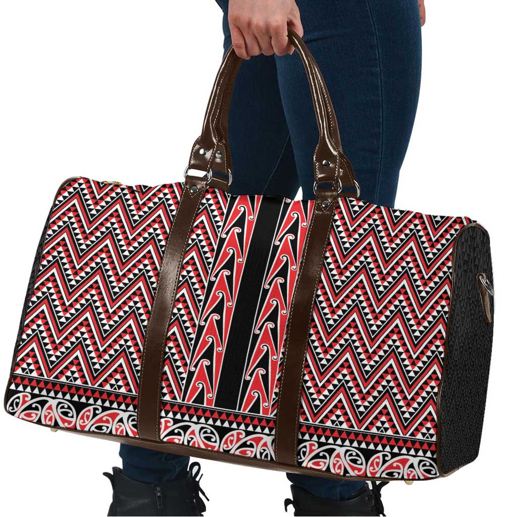 New Zealand Maori Niho Taniwha Travel Bag Whero Mangopare and Puhoro Pattern - Polynesian Pride