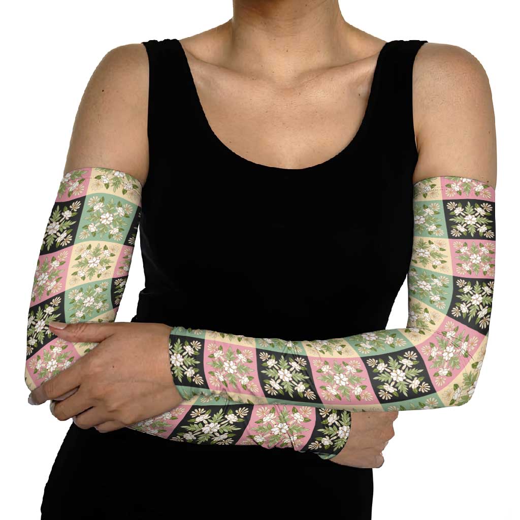 Seamless Pattern Maile and Pikake Lei Arm Sleeves Squares Maile Leaf - Polynesian Pride