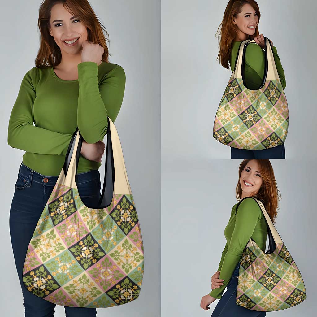 Seamless Pattern Puakenikeni and Kalo Grocery Bag - Polynesian Pride