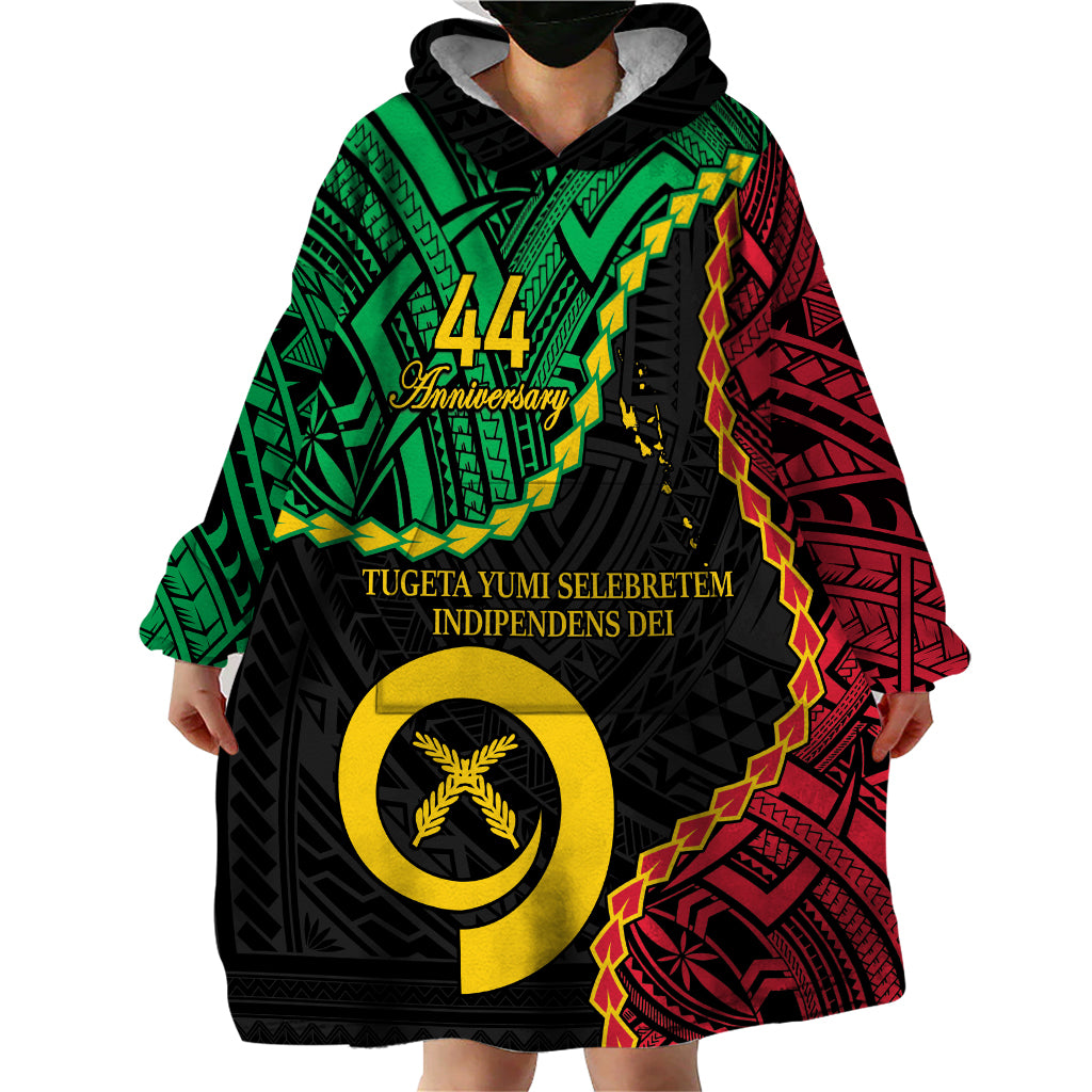 Personalised Vanuatu 44th Anniversary Wearable Blanket Hoodie Tugeta Yumi Selebretem Indipendens Dei