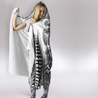 Personalised Tonga 676 Hooded Blanket Tribal Kupesi Ngatu Unique