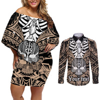 personalised-polynesia-skull-couples-matching-off-shoulder-short-dress-and-long-sleeve-button-shirts-with-boars-tusk-gold-arty-vibe