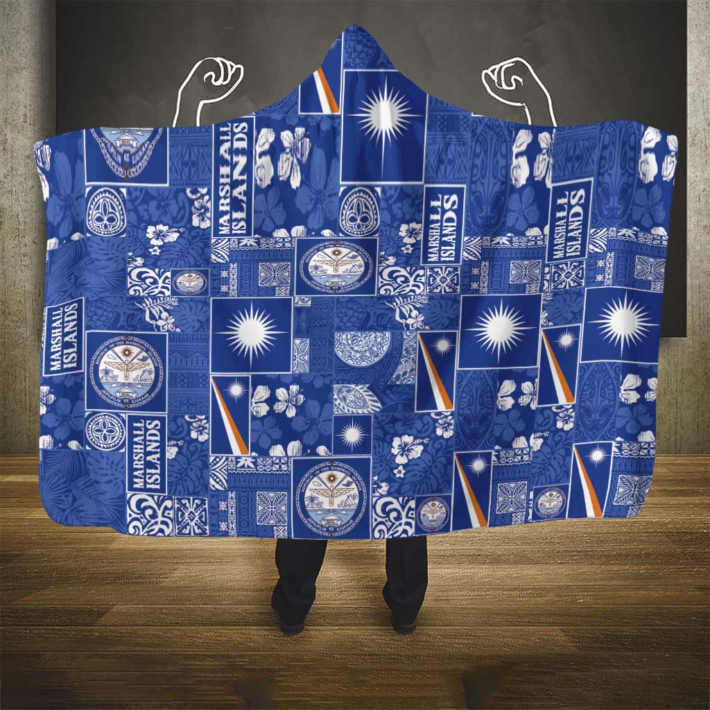 Marshall Islands Merry Christmas Hooded Blanket Pacific Patchwork Xmas Vibes - Polynesian Pride