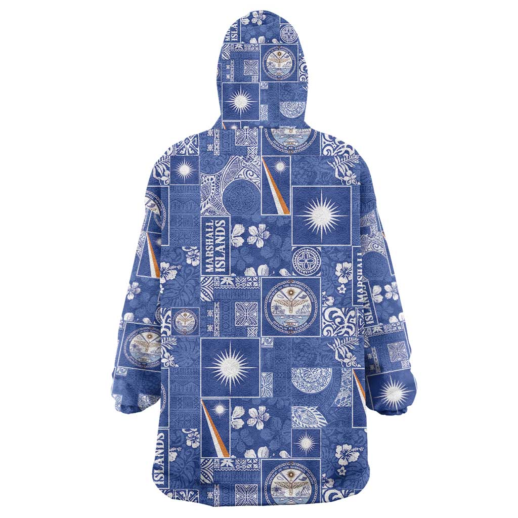 Marshall Islands Merry Christmas Wearable Blanket Hoodie Pacific Patchwork Xmas Vibes - Polynesian Pride
