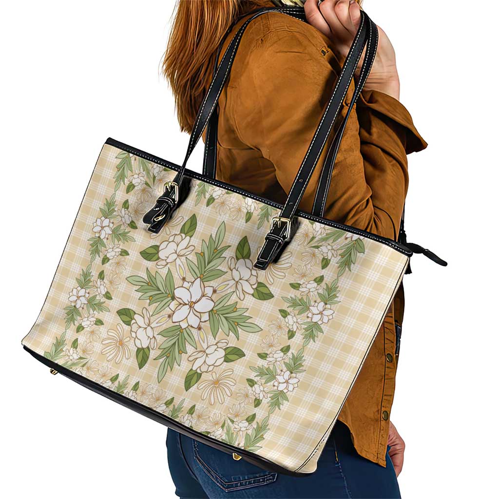 Squares Maile Leaf Leather Tote Bag Beige Palaka Hawaiian Quilt Pattern - Polynesian Pride