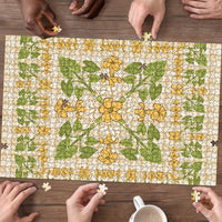 Squares Puakenikeni and Kalo Puzzle Beige Palaka Hawaiian Quilt Pattern - Polynesian Pride