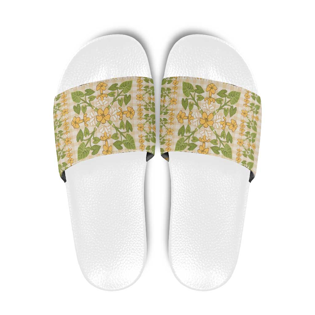 Squares Puakenikeni and Kalo Slide Sandals Beige Palaka Hawaiian Quilt Pattern - Polynesian Pride