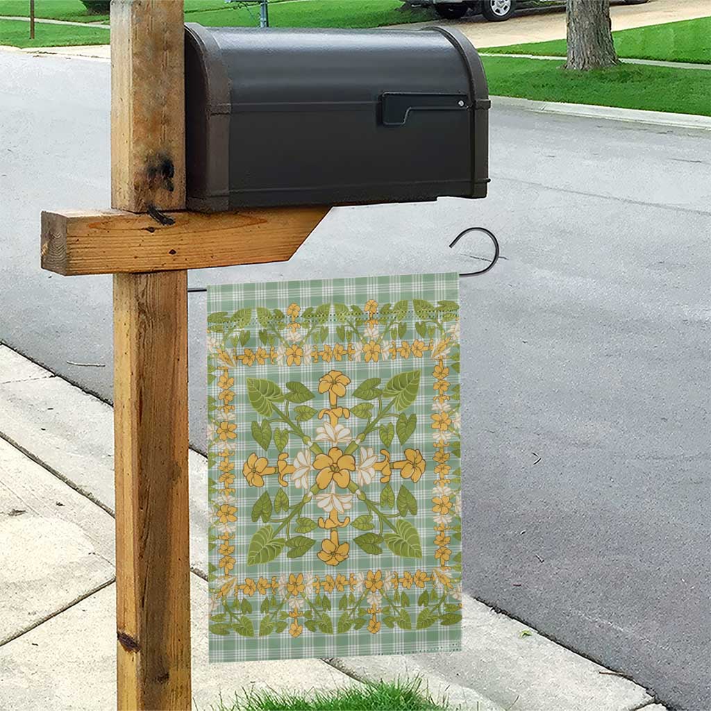 Squares Puakenikeni and Kalo Garden Flag Turquoise Palaka Hawaiian Quilt Pattern - Polynesian Pride