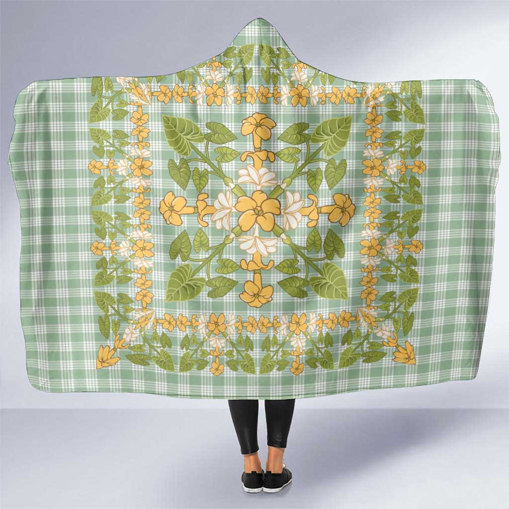 Squares Puakenikeni and Kalo Hooded Blanket Turquoise Palaka Hawaiian Quilt Pattern - Polynesian Pride