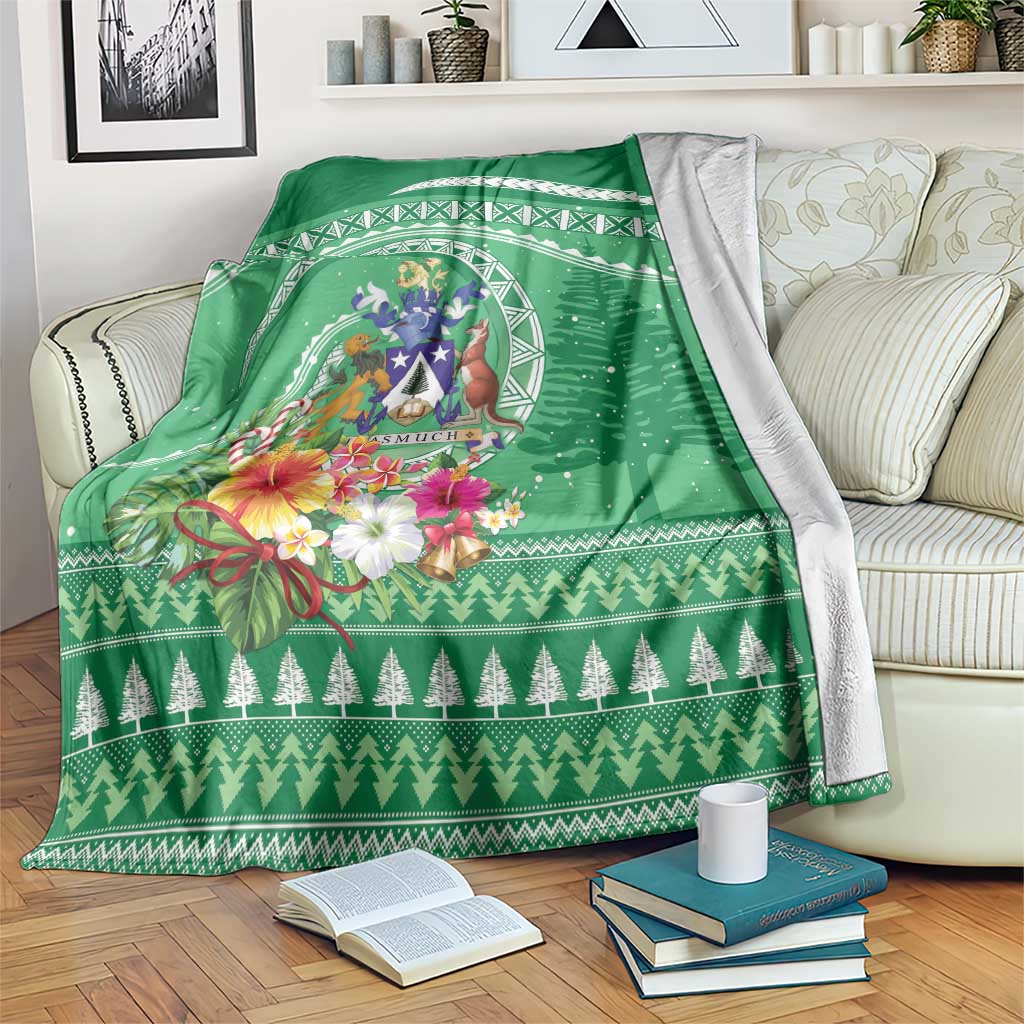 Norfolk Island Pine Tree Christmas Blanket Coat of Arm and Polynesian Pattern