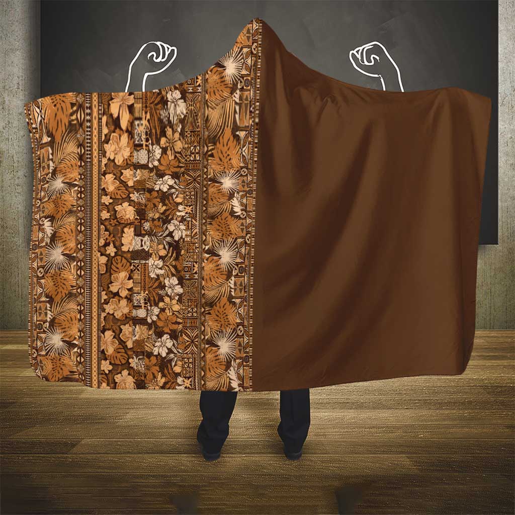 Hawaiian Tribal Elements Hibiscus Hooded Blanket Gold Pattern - Polynesian Pride