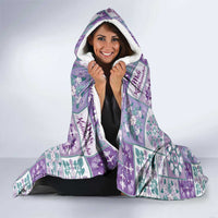 Mele Kalikimaka Hawaii Christmas Hooded Blanket Poni Seamless Floral Motif - Polynesian Pride