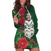 Maori Wheku Meri Kirihimete Personalised Hoodie Dress All Green Indigenous Maori Motif - Polynesian Pride