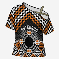 Personalised Aotearoa Niho Taniwha Motif Cross Shoulder Shirt Gold Style - Polynesian Pride