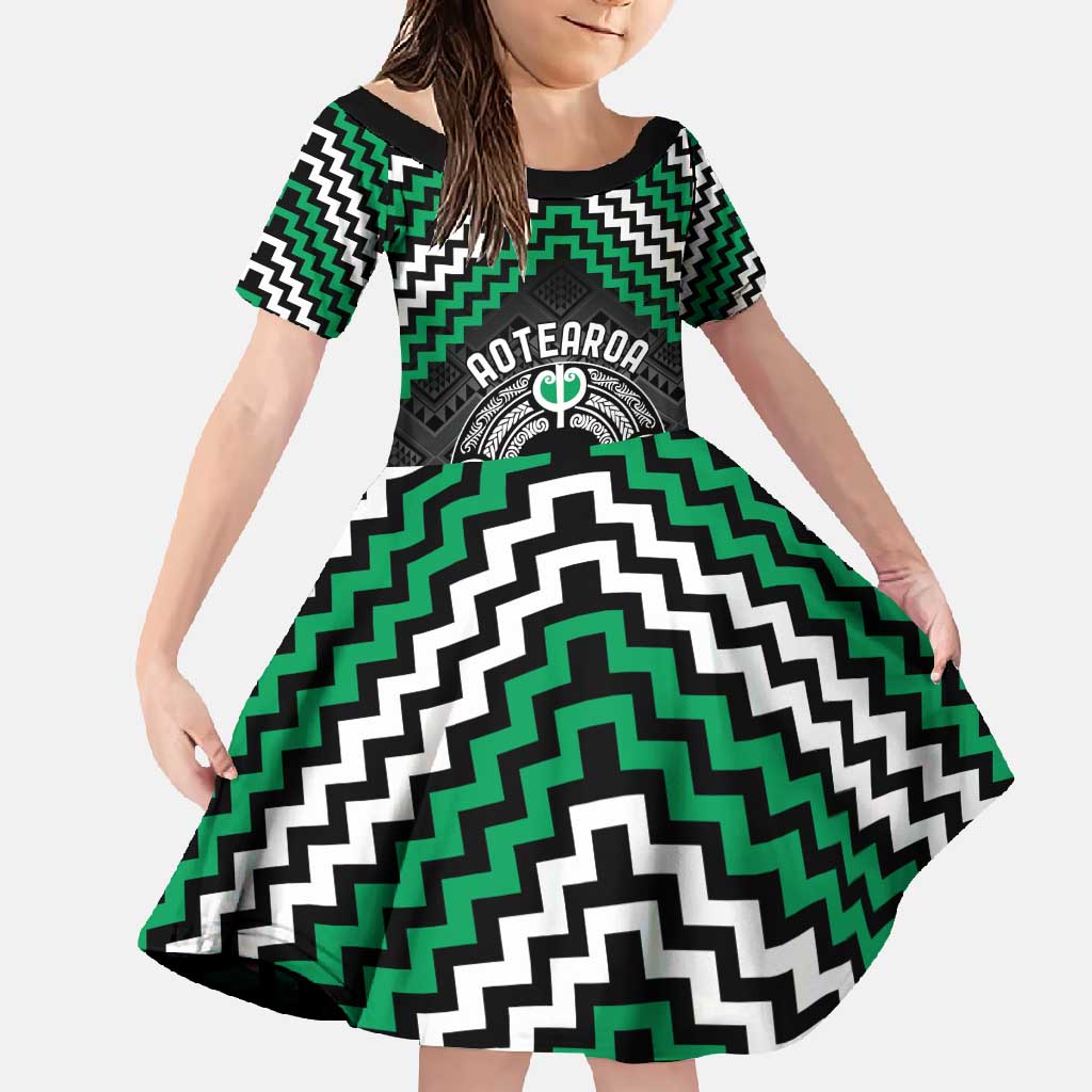 Personalised Aotearoa Niho Taniwha Motif Family Matching Short Sleeve Bodycon Dress and Hawaiian Shirt Green Style