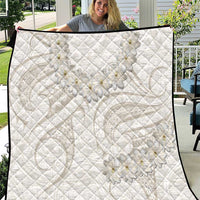 Tokelau Gardenia Thunbergia Quilt Black Polynesian Art Vibe