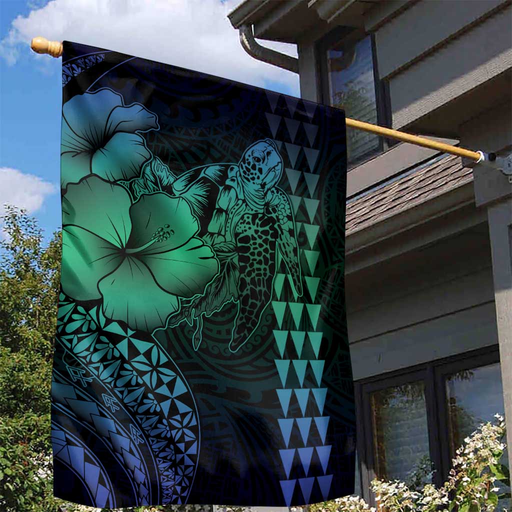 Hawaiian Sea Turtle Garden Flag Blue Hibiscus Flowers and Kakau Pattern
