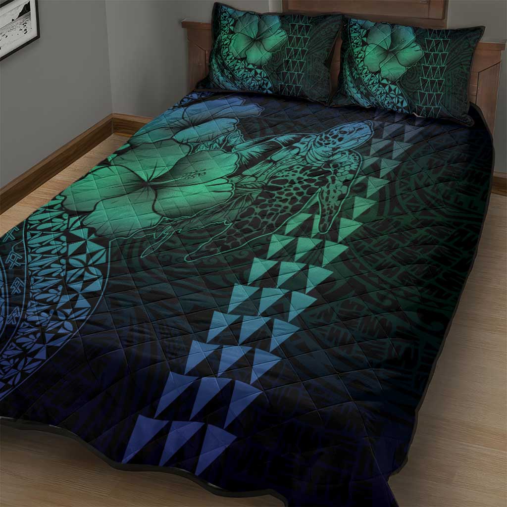 Hawaiian Sea Turtle Quilt Bed Set Blue Hibiscus Flowers and Kakau Pattern
