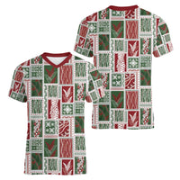 Mele Kalikimaka Hawaiian Quilt and Lei Patchwork Women V-Neck T-Shirt - Polynesian Pride