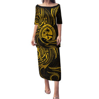 Polynesian Guam Coat of Arms Family Matching Puletasi and Hawaiian Shirt Polynesian Tribal Tattoo Gold Version LT9 Mom's Dress Gold - Polynesian Pride