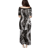 Hawaii Puakenikeni and Maile Lei Family Matching Puletasi and Hawaiian Shirt Black Japanese Wave Style LT9 - Polynesian Pride