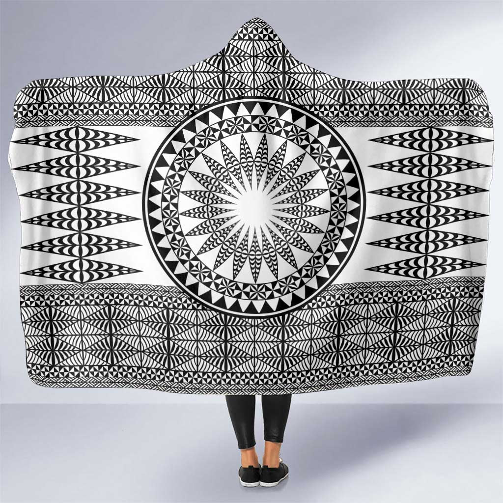 All White Tonga Malo e lelei Hooded Blanket Vintage Ngatu Tribal Pattern - Polynesian Pride