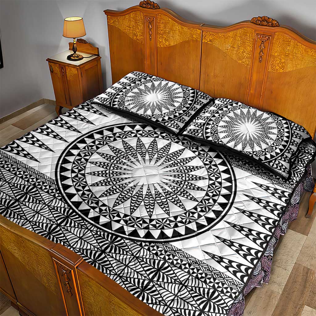 All White Tonga Malo e lelei Quilt Bed Set Vintage Ngatu Tribal Pattern - Polynesian Pride