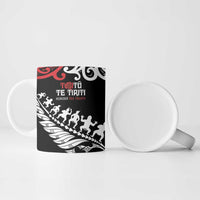 Honour The Treaty New Zealand Personalised Ceramic Mug Toitu Te Tiriti Half Fern Haka Dance - Polynesian Pride
