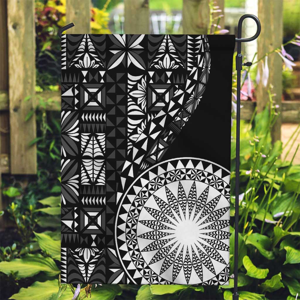 Black Tongan Ngatu Fonulei Pattern Garden Flag