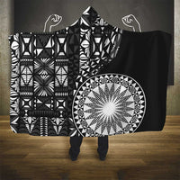 Black Tongan Ngatu Fonulei Pattern Hooded Blanket