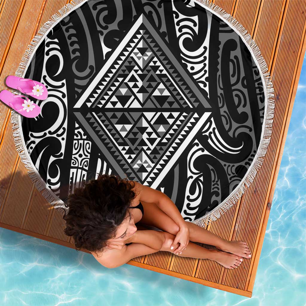 New Zealand Maori Taniko Beach Blanket Black Kowhaiwhai Puhoro