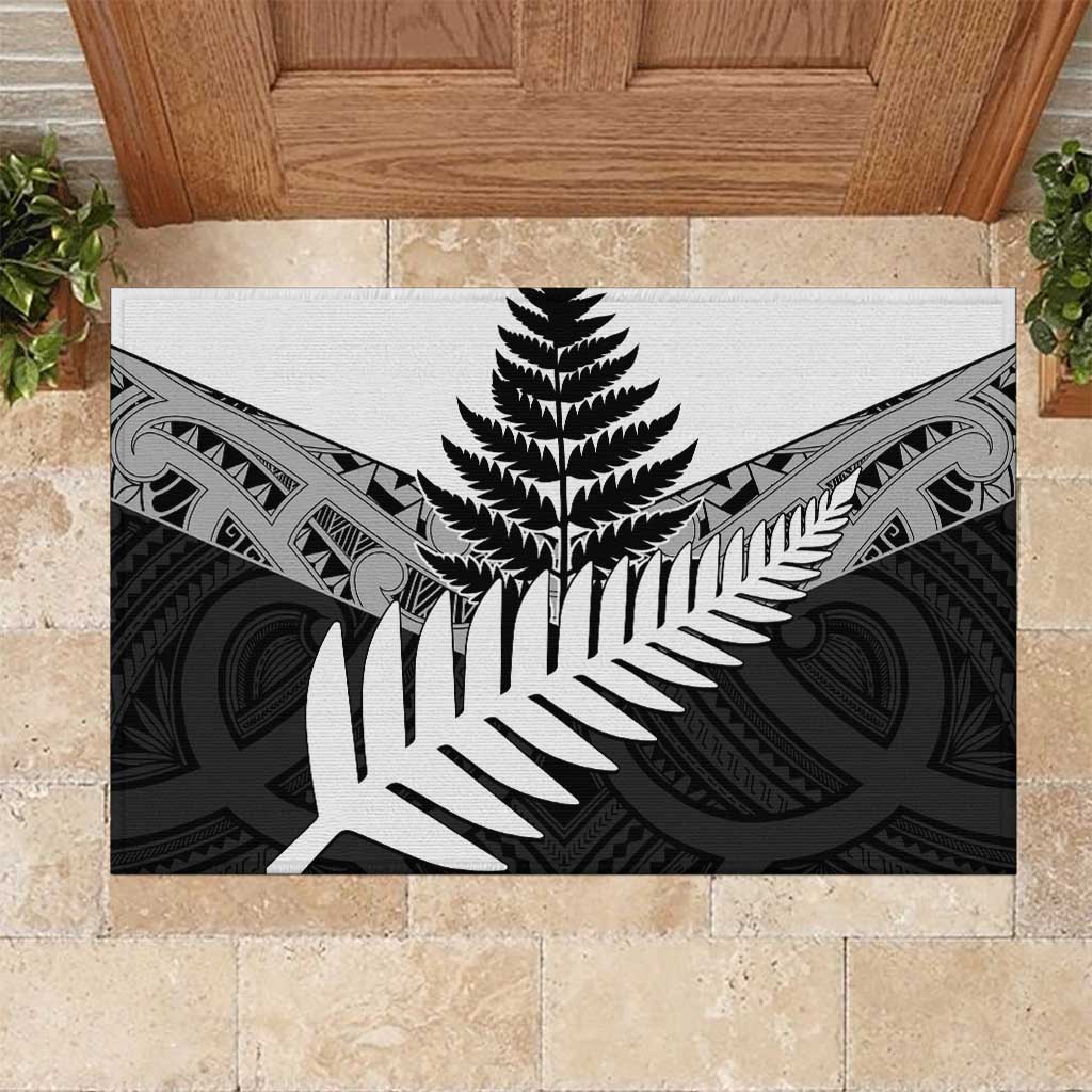 New Zealand Silver Fern Rubber Doormat Maori Koru Mixed Taniko Pattern
