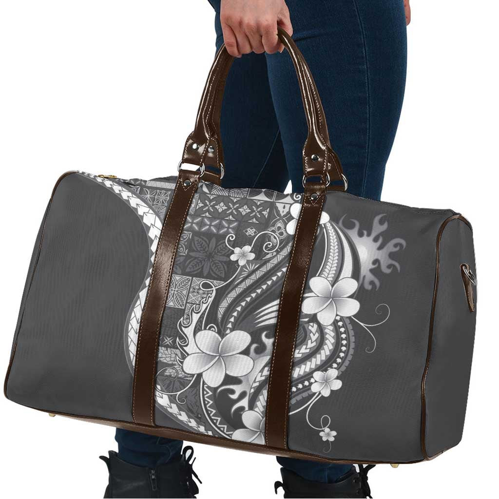 Samoa Siapo Tribal Pattern Travel Bag Light Gray Polynesian Plumeria Tapa Motif