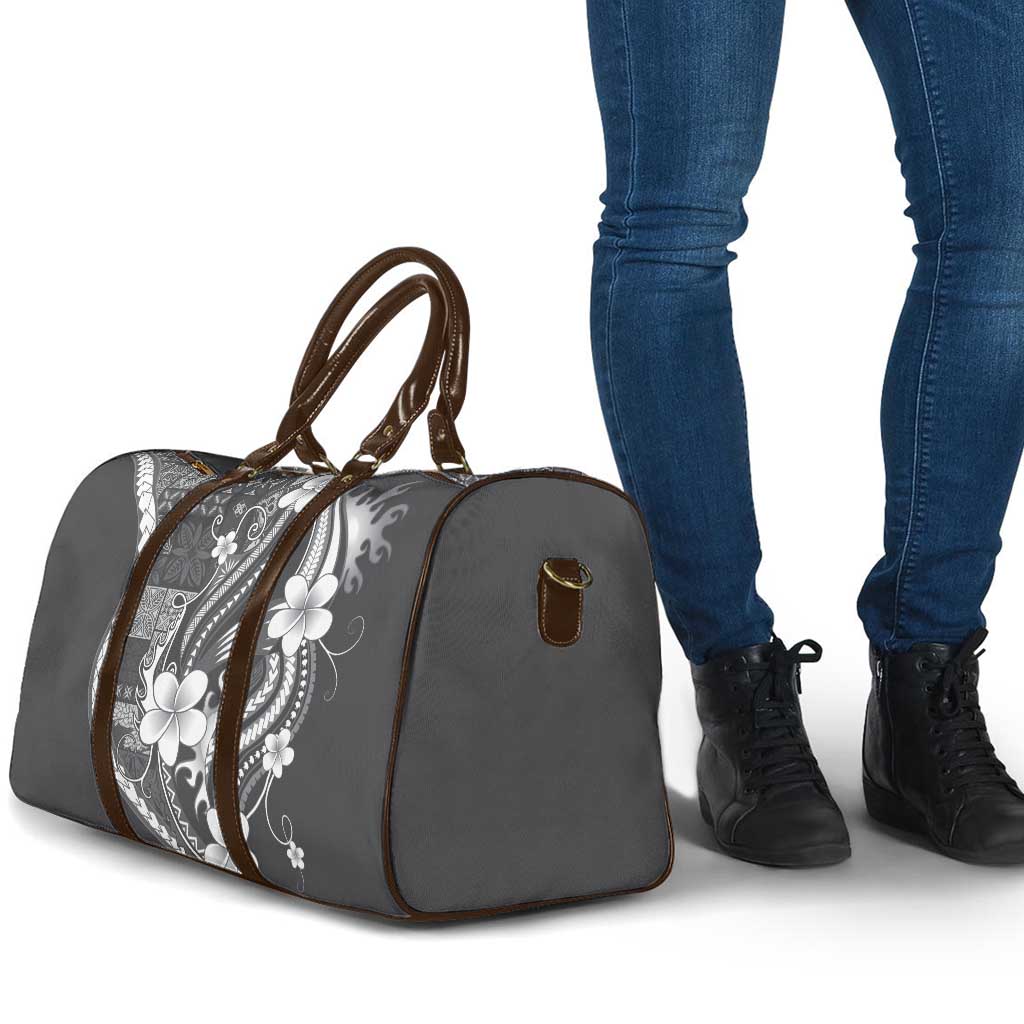 Samoa Siapo Tribal Pattern Travel Bag Light Gray Polynesian Plumeria Tapa Motif