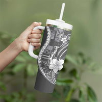 Samoa Siapo Tribal Pattern Tumbler With Handle Light Gray Polynesian Plumeria Tapa Motif