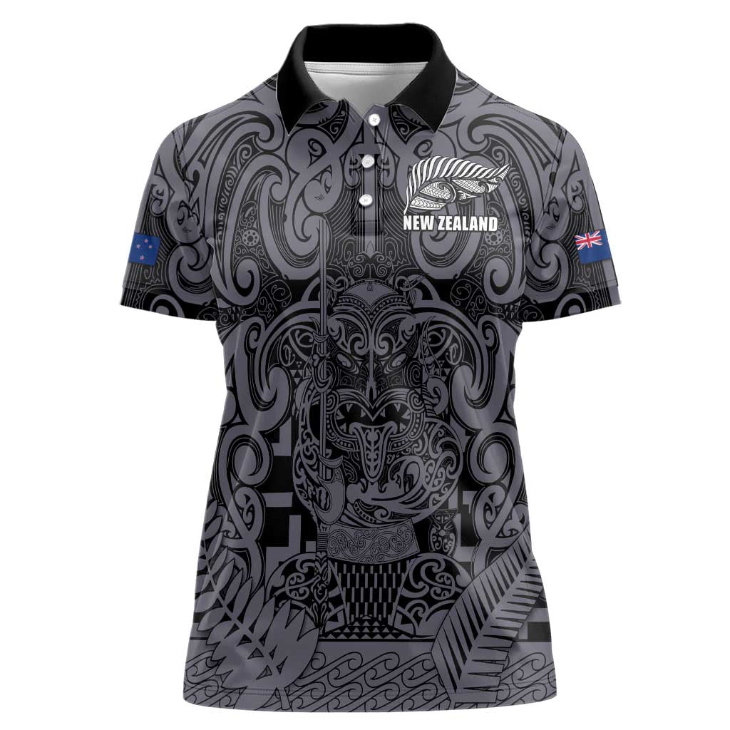Custom New Zealand Taiaha Maori Women Polo Shirt Minimalist Silver Fern All Black - Polynesian Pride